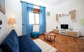 B91 - Bairro Apartment In Lagos